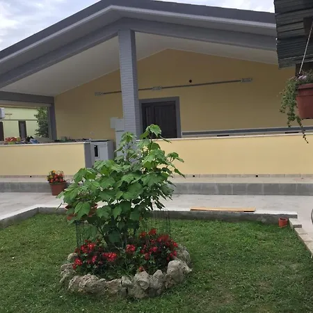Bed & Breakfast Da Nonna Laura Al Circeo